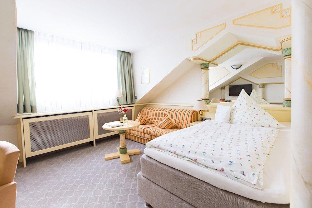 Akzent Hotel Restaurant Altdorfer Hof ヴァインガルテン エクステリア 写真
