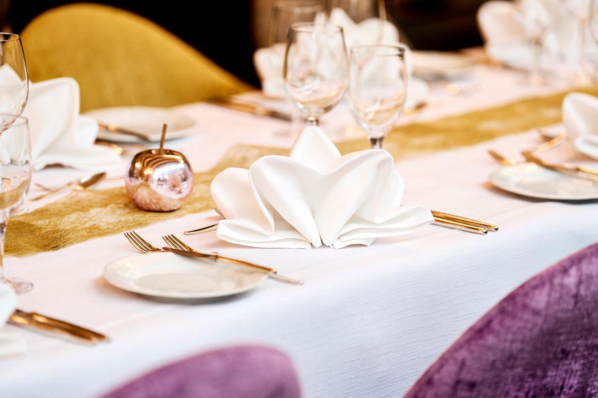 Akzent Hotel Restaurant Altdorfer Hof ヴァインガルテン エクステリア 写真