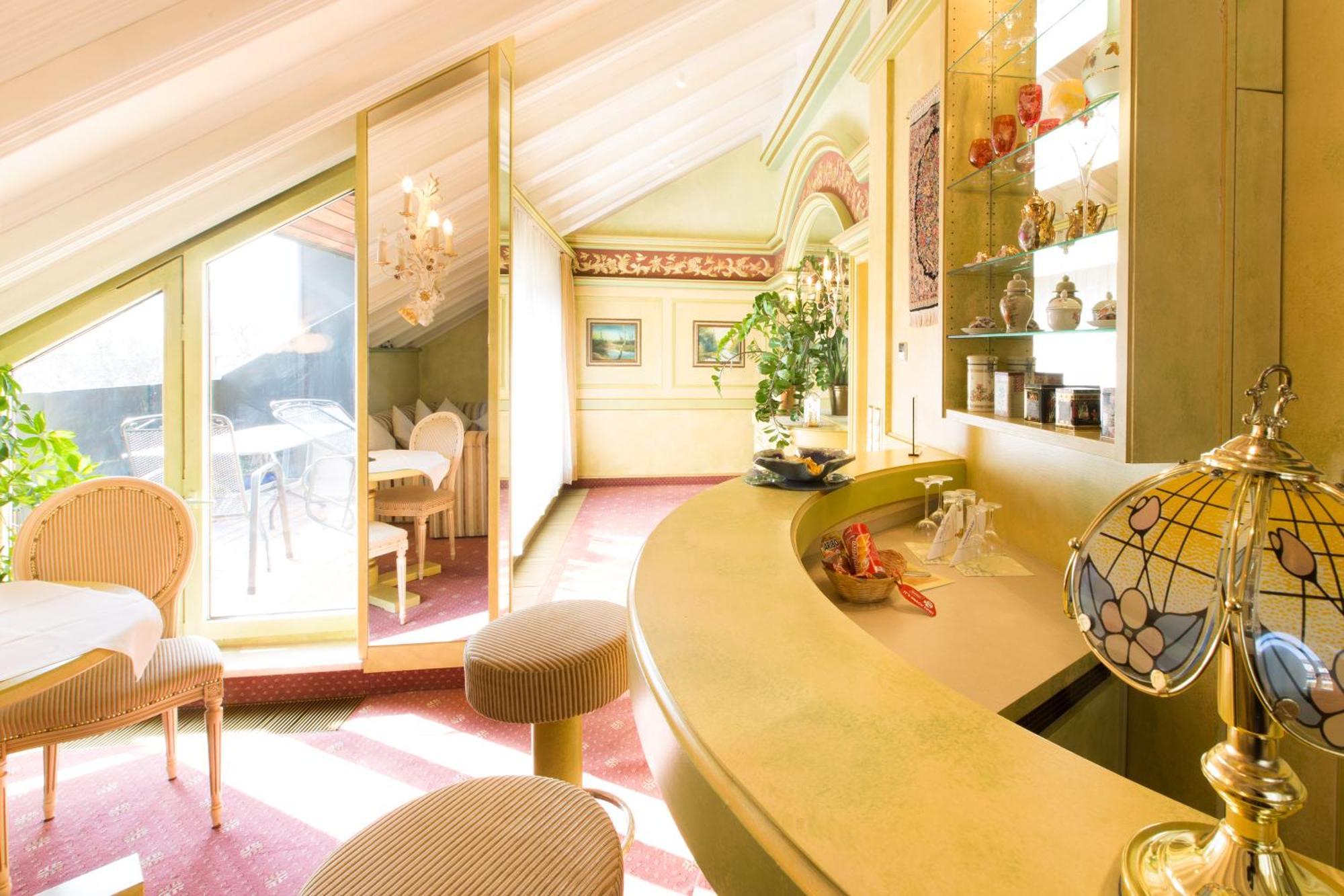 Akzent Hotel Restaurant Altdorfer Hof ヴァインガルテン エクステリア 写真