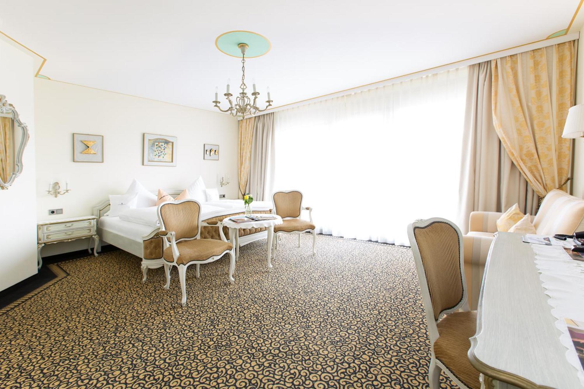 Akzent Hotel Restaurant Altdorfer Hof ヴァインガルテン エクステリア 写真