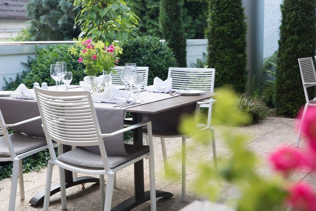 Akzent Hotel Restaurant Altdorfer Hof ヴァインガルテン エクステリア 写真