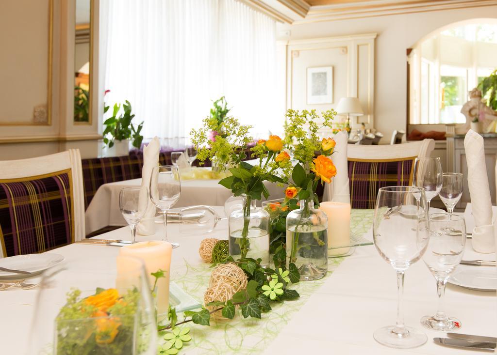 Akzent Hotel Restaurant Altdorfer Hof ヴァインガルテン エクステリア 写真