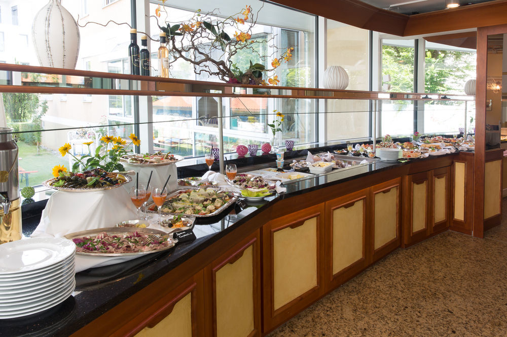 Akzent Hotel Restaurant Altdorfer Hof ヴァインガルテン エクステリア 写真