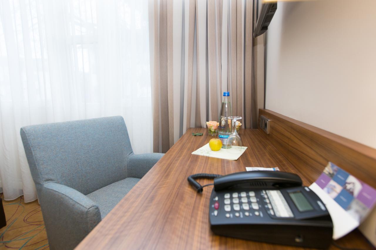 Akzent Hotel Restaurant Altdorfer Hof ヴァインガルテン エクステリア 写真